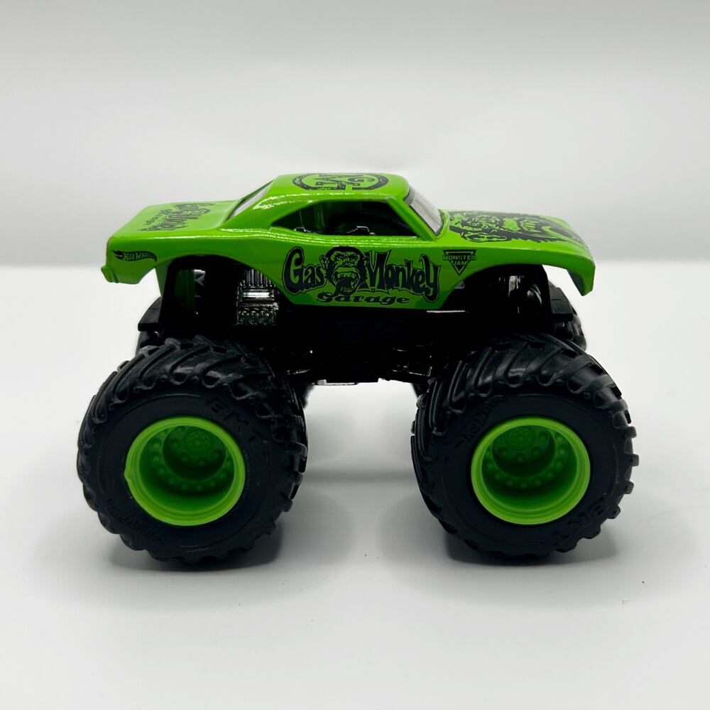 Hot Wheels Monster Jam 2016 Gas Monkey Garage Die Cast Large Truck 1:24 Scale